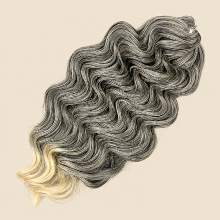 Manasi golvend invlechthaar 50 cm – 100 gram – T1B/613 op beige achtergrond
