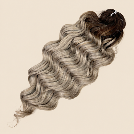 Manasi Golvend Invlechthaar 50 cm 300 g – grijs ombre (TT-IGRAY5) – De HaarBoetiek