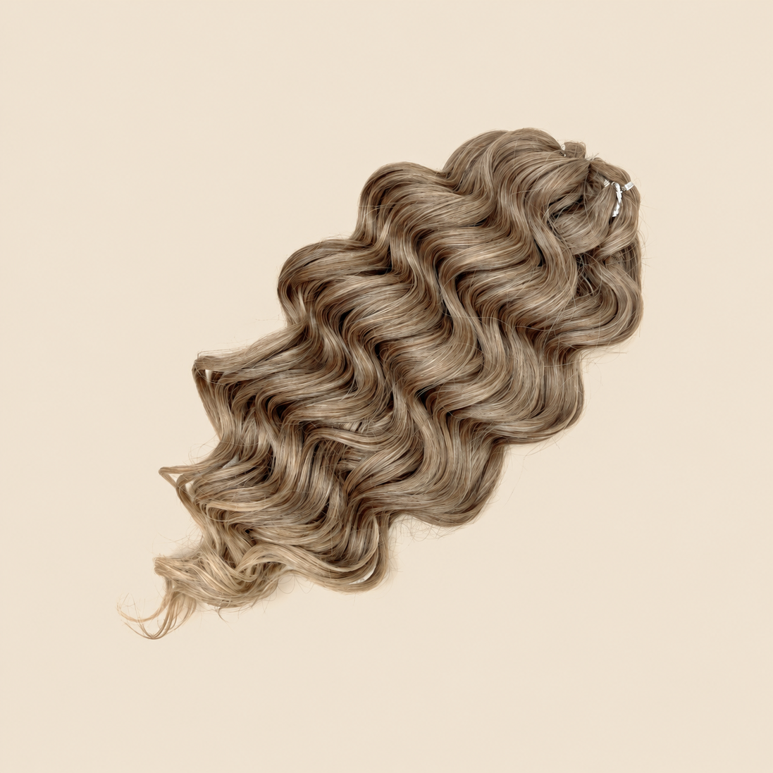 Manasi golvend invlechthaar 40 cm – 100 gram – T042 op beige achtergrond