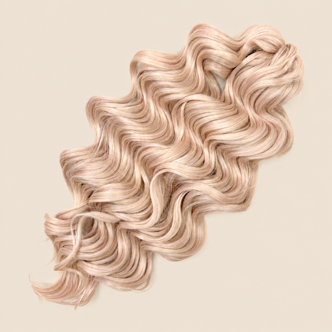 Manasi golvend invlechthaar 50 cm – 300 gram – GPink15 op beige achtergrond