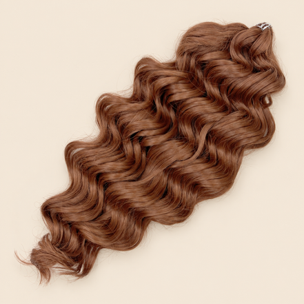 Manasi golvend invlechthaar 50 cm – 100 gram – 30 op beige achtergrond