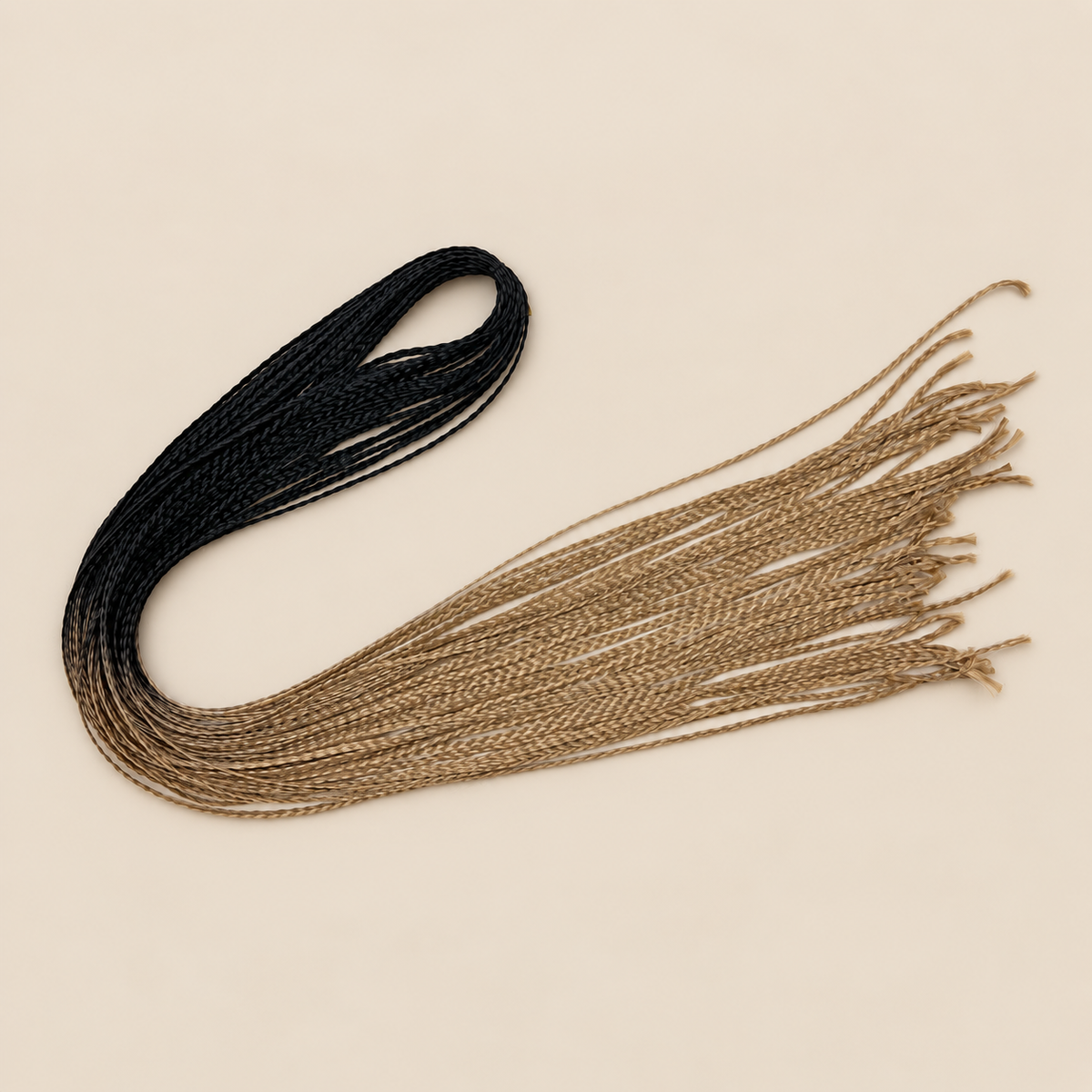 Micro Zizi vlechtjes 70 cm – zwart naar beige blond (Ombre 2-2) – De HaarBoetiek