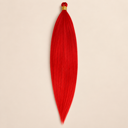 Mono Braid vlechthaar in rood, 60 cm en 80 gram, op beige achtergrond