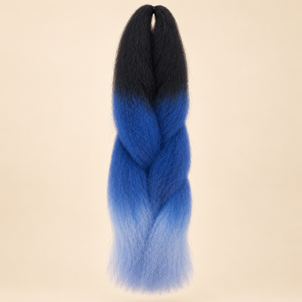 Ombre Jumbo Braid RastAfri 60 cm – 3T1B/Blue zwart-blauw-lichtblauw op beige achtergrond