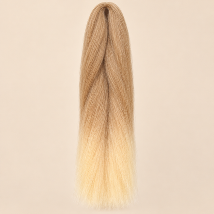Ombre Jumbo Braid RastAfri 60 cm – BT27/613 honingblond-lichtblond op beige achtergrond