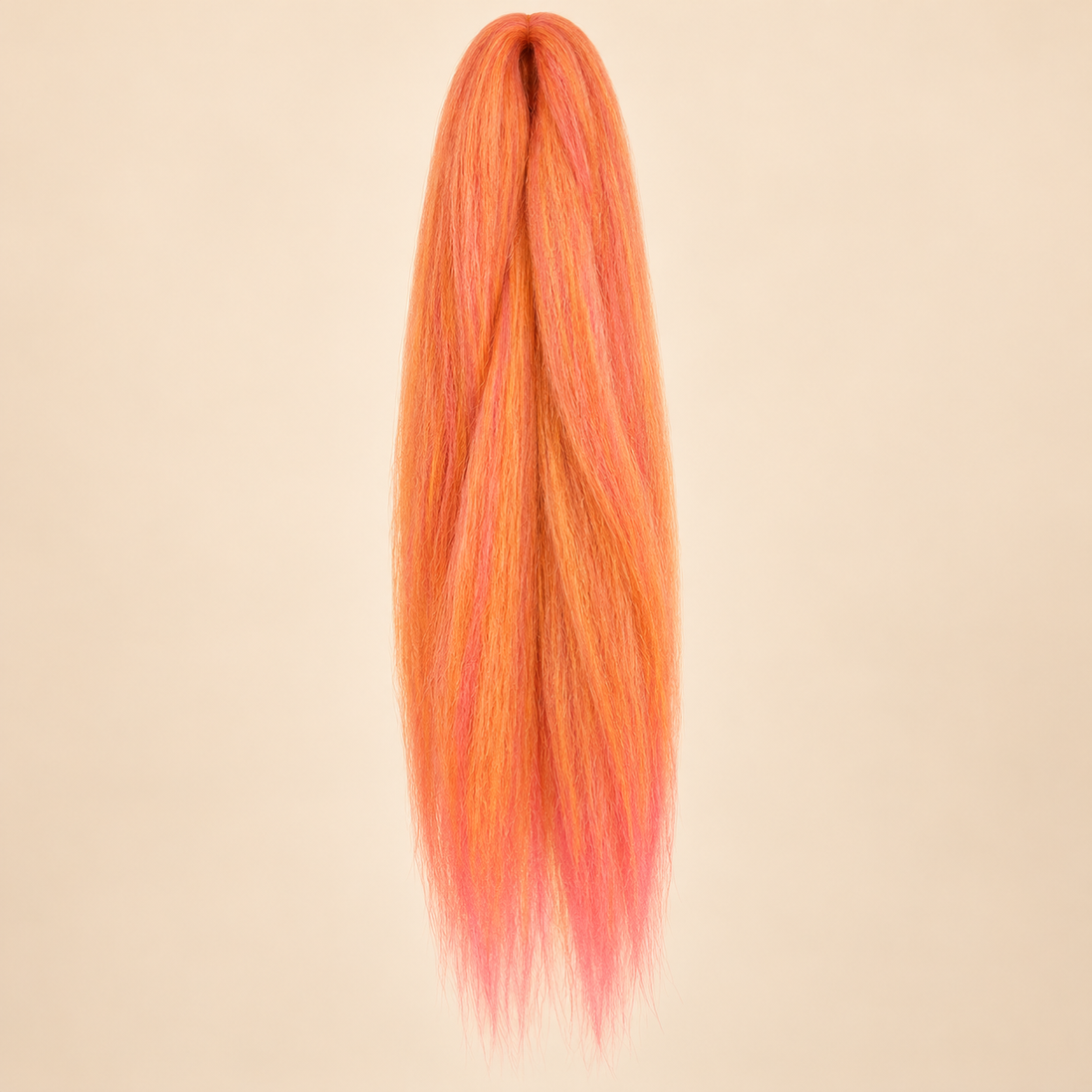 Jumbo Braid Pre-Stretched RastAfri 65 cm – M.PinkSunkiss koraalroze op beige achtergrond