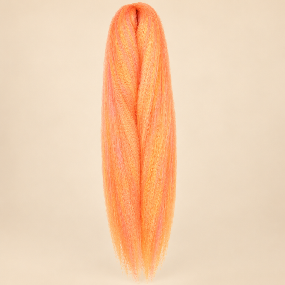 Jumbo Braid Pre-Stretched RastAfri 65 cm – M.PassionFruit perzik-oranje op beige achtergrond
