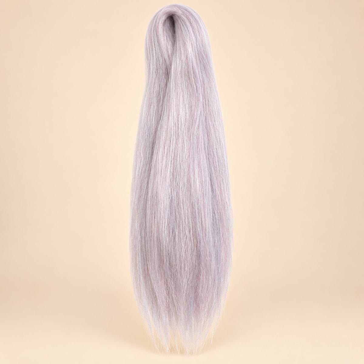 Jumbo Braid Pre-Stretched RastAfri 65 cm – P.Purple pastellila op beige achtergrond