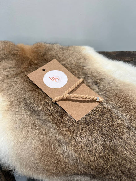 Lovetie midi beige | De haarboetiek Zeeland | Snel geleverd