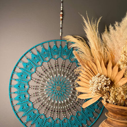 Dromenvanger Turquoise 60cm handgemaakte dreamcatcher - De HaarBoetiek