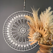 Dromenvanger Black en White 60cm handgemaakte dreamcatcher - De HaarBoetiek