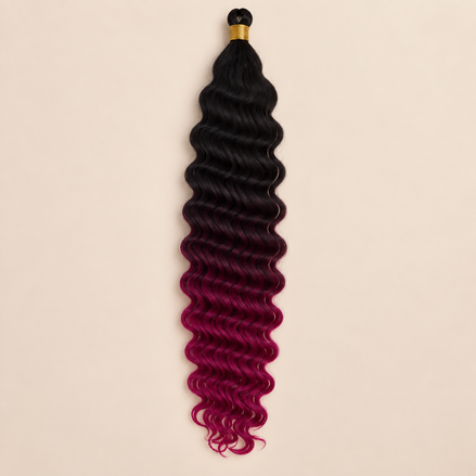 Fuchsia ombré RastAfri Jamaican Curl kanekalon vlechthaar, GTOM/Fuchsia, 50 cm, 85 gram, beige achtergrond