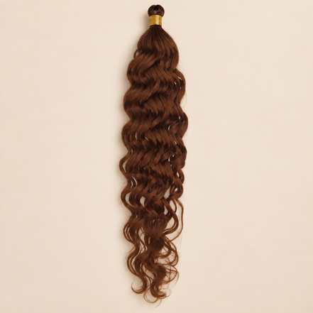 Koperbruin RastAfri Hawai Curl kanekalon vlechthaar, kleur 30, 50 cm en 85 gram, op beige achtergrond