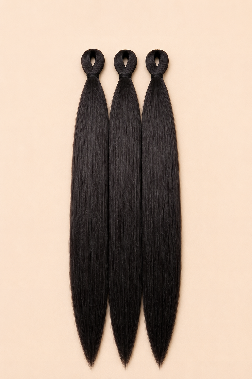 RastAfri Easy Braid 3-in-1 kleur 1B zwart 75 cm op lichtbeige achtergrond