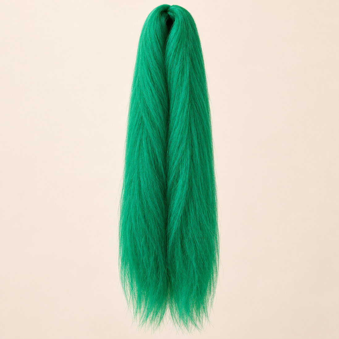 Jumbo Braid 100% RastAfri 60 cm – CaribbeanSea zeegroen op beige achtergrond