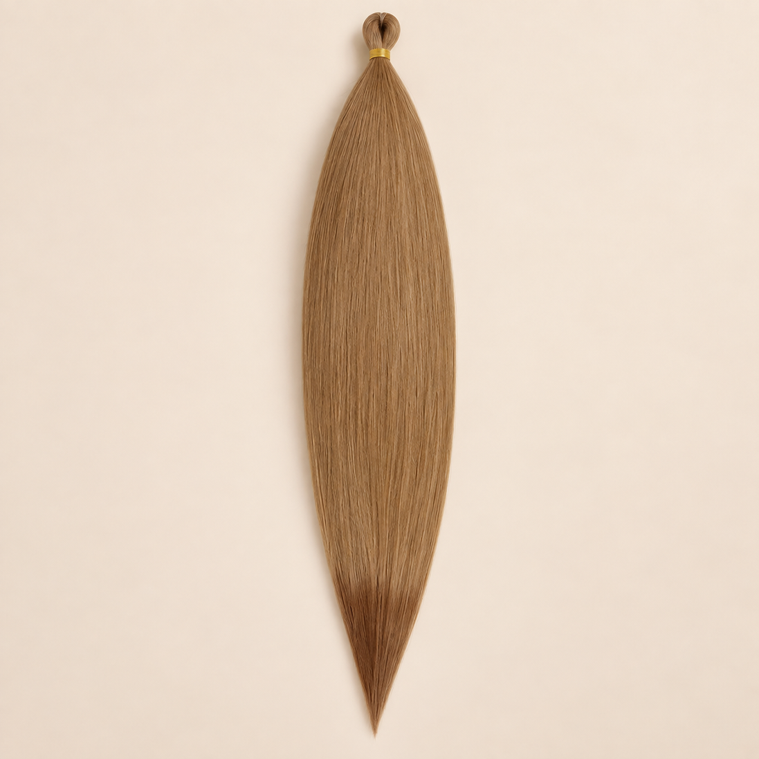 Steil Pony Kanekalon vlechthaar in kleur GPink15, 70 cm en 100 gram, op beige achtergrond