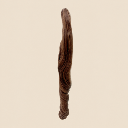 Tiana golvend invlechthaar bruin (10), 55 cm, 300 gram – De HaarBoetiek