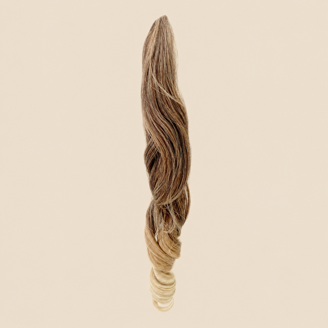 Tiana golvend invlechthaar bruin-blond ombré (T042), 55 cm, 300 gram – De HaarBoetiek