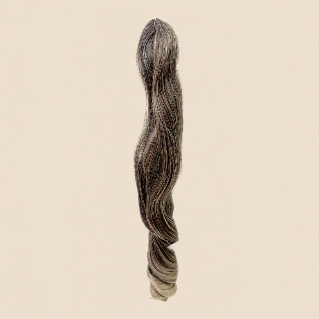 Tiana golvend invlechthaar bruin-grijs ombré (T4/56A), 55 cm, 300 gram – De HaarBoetiek