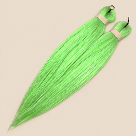 Ultra Braid 2-in-1 pre-stretched Ice Green Pastelgroen, 60 cm 160 gram op beige achtergrond