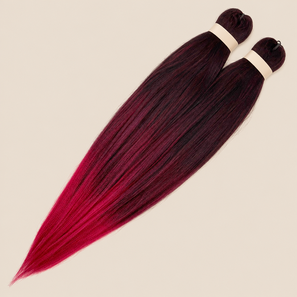 Ultra Braid pre-stretched T3/OM/Plum Red Wine bordeaux wijnrood ombre 60 cm, 160 gram op beige achtergrond