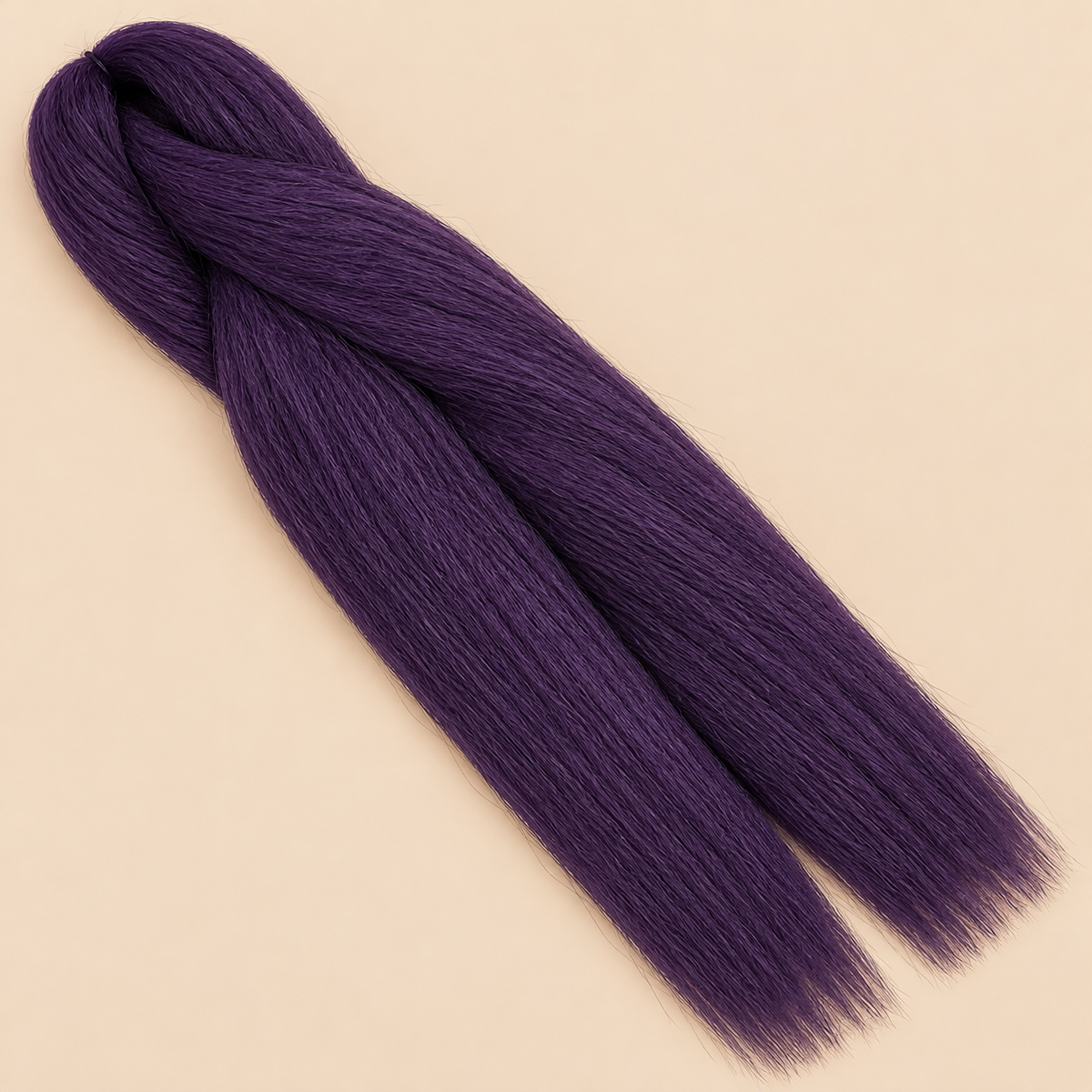 Ultra Braid kanekalon Violet violet 100 cm, 165 gram op beige achtergrond