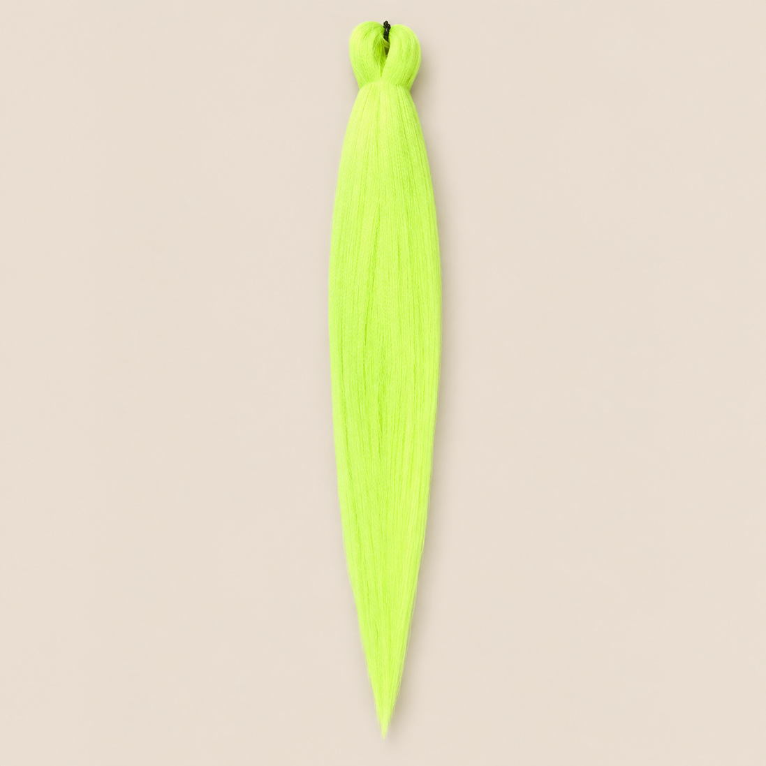 Ultra Braid UV 2-in-1 Pre-stretched kleurcode Yellow, neongeel, 60 cm, op een beige achtergrond