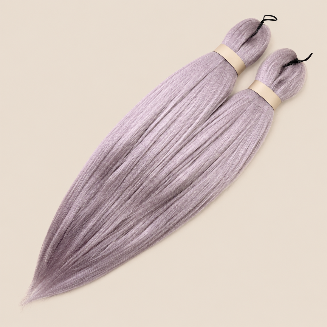Ultra Braid 2-in-1 pre-stretched Lilac Lila, 60 cm 160 gram op beige achtergrond