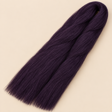 Ultra Braid kanekalon VI violet 110 cm, 155 gram op beige achtergrond