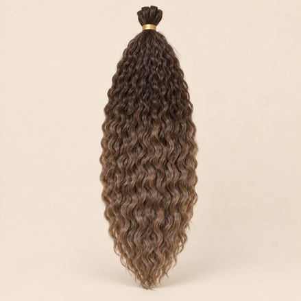 Wavy Kanekalon Ursula A4 Donkerbruin naar warmbruin krullend invlechthaar 55 cm
