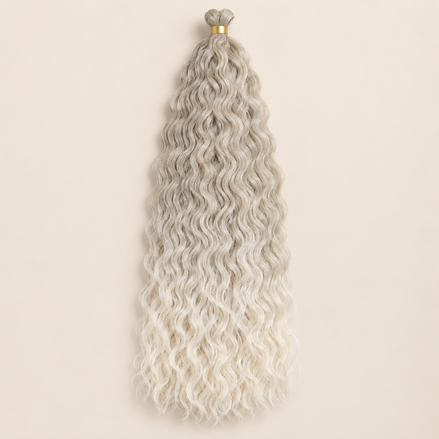 Wavy Kanekalon Ursula T18/56C Zilvergrijs naar parelblond krullend invlechthaar 55 cm