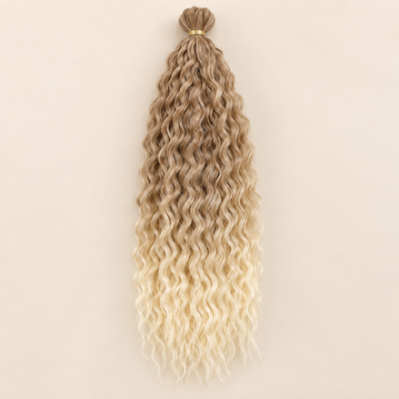 Wavy Kanekalon Ursula T27/613 donkerblond crèmeblond ombre krullend invlechthaar 55 cm
