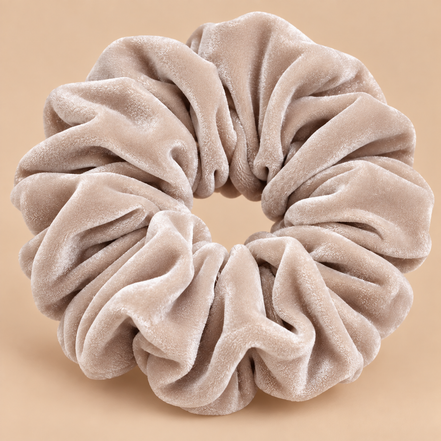 XXL fluwelen scrunchie crème beige - De HaarBoetiek